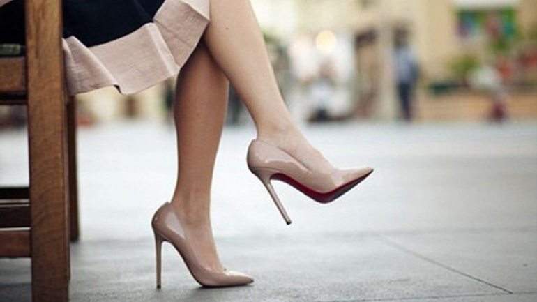 Οι άνδρες και τα ψηλά τακούνια