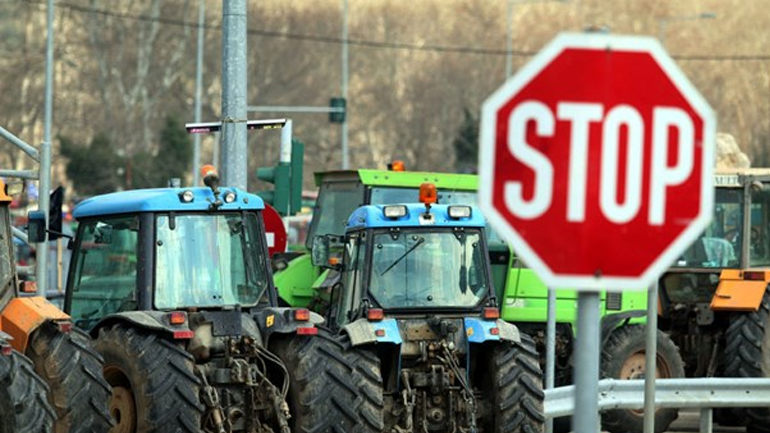 Αγρότες: Ζητάμε πολιτική λύση όχι καταστολή των κινητοποιήσεων