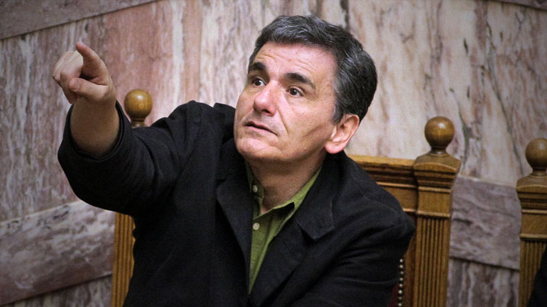 Ευ. Τσακαλώτος: «Δεν πρέπει να κοπούν οι συντάξεις»