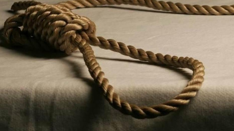 Έδωσε τέλος στη ζωή του περνώντας μια θηλιά στον λαιμό του…