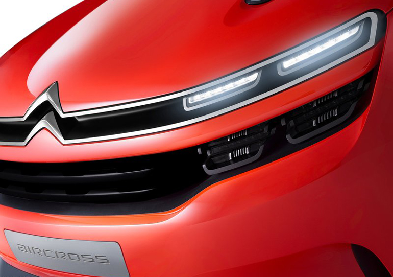 Εντυπωσιακή η εμπρός όψη...