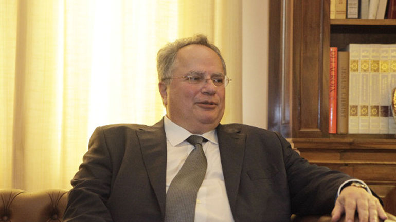 Τηλεφωνική συνομιλία με τον Ιταλό ομόλογό του είχε ο Ν. Κοτζιάς