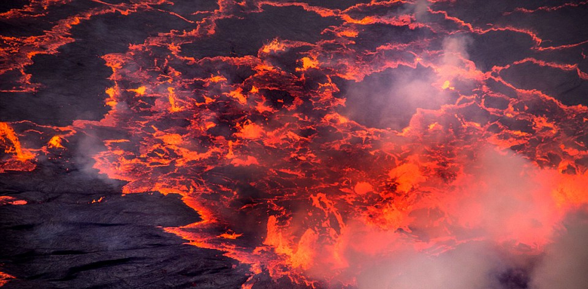 Bρυχάται το ηφαίστειο