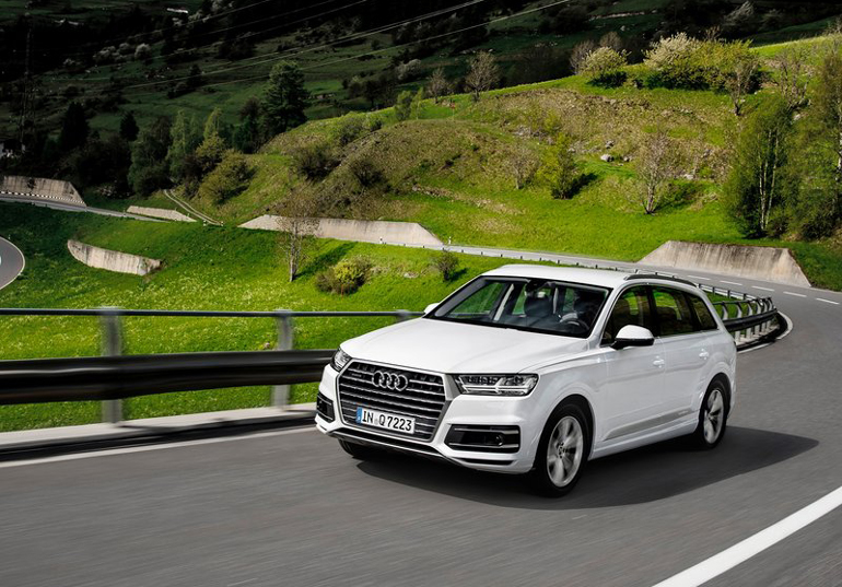 Το επιβλητικό Audi Q7 είναι διαθέσιμο με... αμέτρητη τεχνολογία