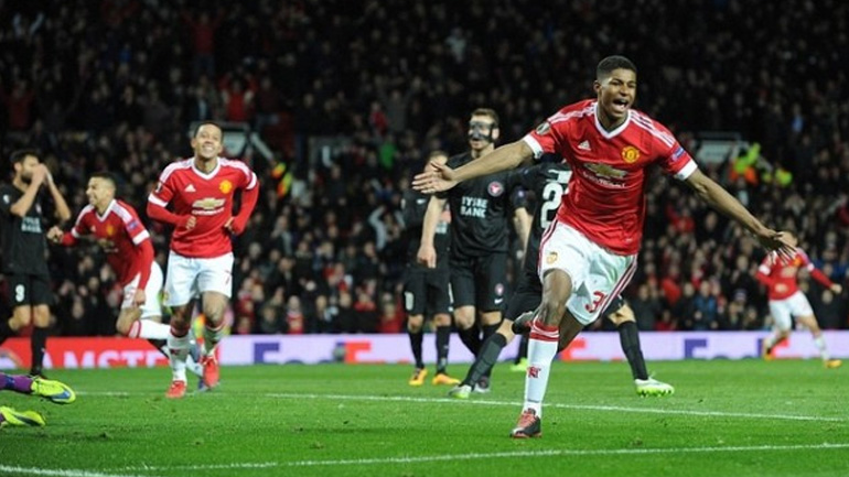 Προκρίθηκε η Γιουνάιτεντ, αποκλείστηκε η Νάπολι