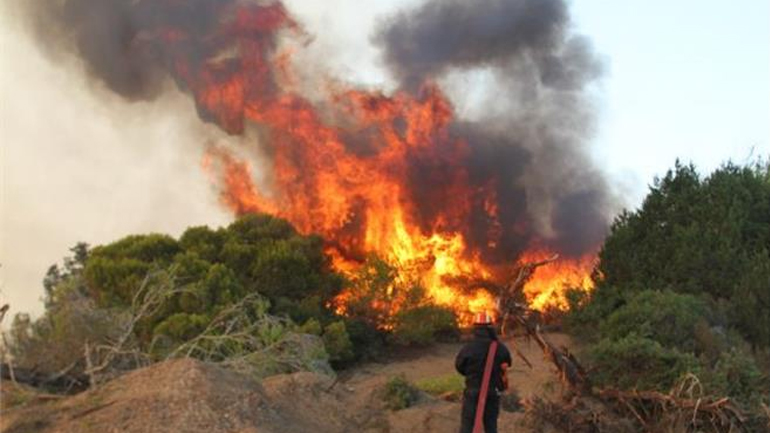 Συναγερμός από πυρκαγιά στα Χανιά