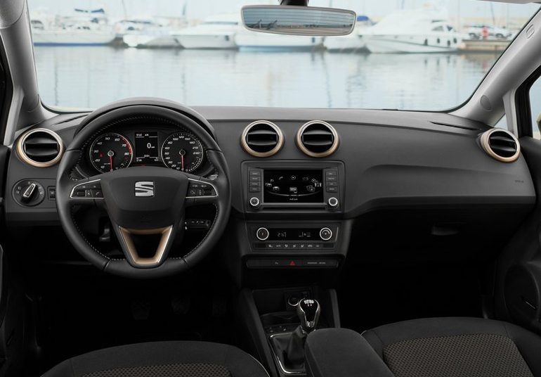 Το εσωτερικό του Ibiza...