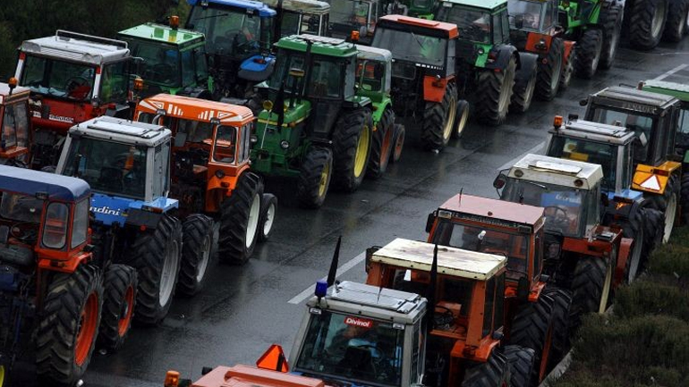 Αποχωρούν οι αγρότες από το τελωνείο Δοϊράνης