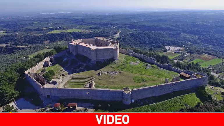 Το ισχυρότερο κάστρο του Πριγκιπάτου της Αχαΐας από… ψηλά