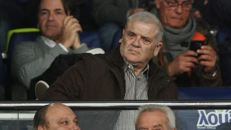 «Να σηκωθεί και να φύγει η ΕΠΟ»