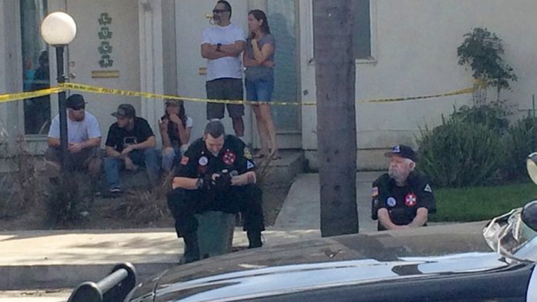 Καλιφόρνια: Μαχαιρώματα και τραυματίες σε συμπλοκή της Κου Κλουξ Κλαν με διαδηλωτές