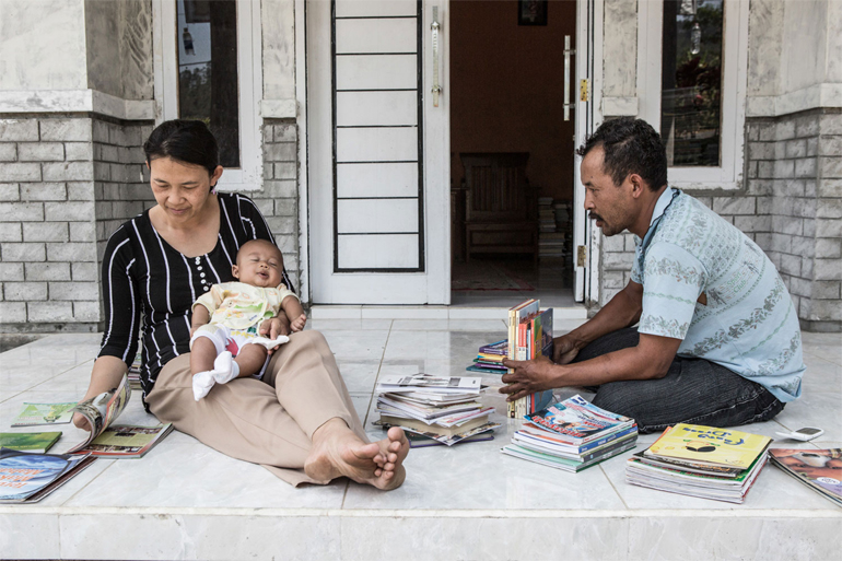 Ο αναλφαβητισμός στην Ινδονησία έχει μειωθεί σημαντικά τα τελευταία χρόνια