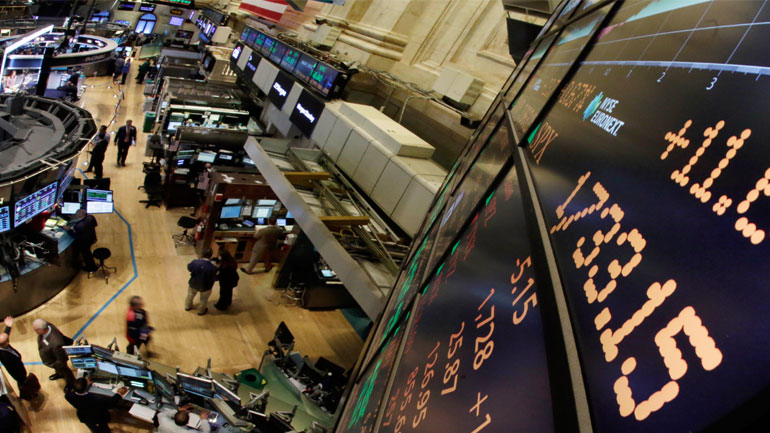 Ανοδικό ξέσπασμα στην Wall Street