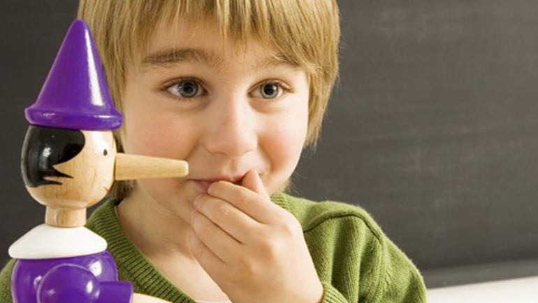 Μάθετε τι συμβαίνει και το παιδί σας λέει ψέματα