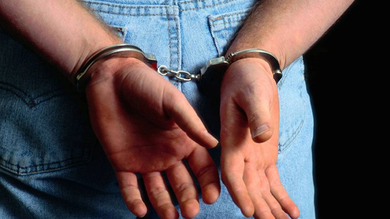 Σύλληψη 37χρονου για ένοπλες ληστείες σε σούπερ μάρκετ