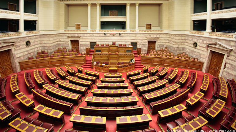 Σε δημόσια διαβούλευση το νομοσχέδιο για τις συμβάσεις παραχώρησης