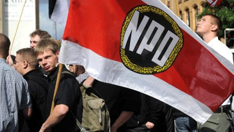 Υπό εξέταση να τεθεί εκτός νόμου το νεοναζιστικό κόμμα NPD