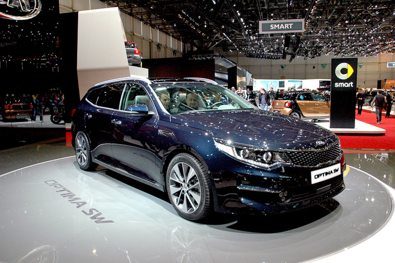 Το Kia Optima σε έκδοση Station Wagon. Παγκόσμια πρεμιέρα για το κορεάτικο και άγνωστο στην Ελλάδα μοντέλο...