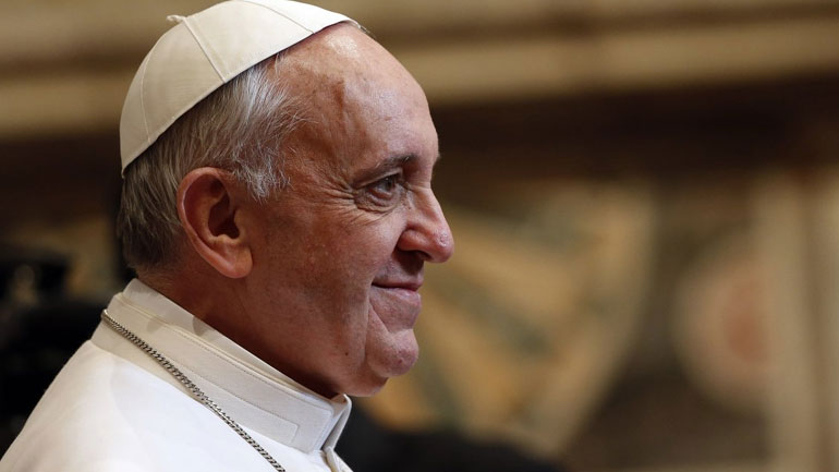 Πάπας Φραγκίσκος: Πρέπει να βοηθάμε τους πρόσφυγες