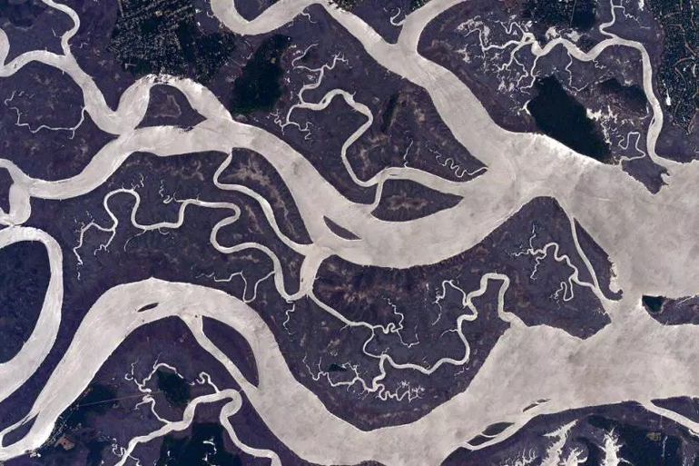26 Απριλίου 2015: Ποτάμια στην ανατολική ακτή των ΗΠΑ
