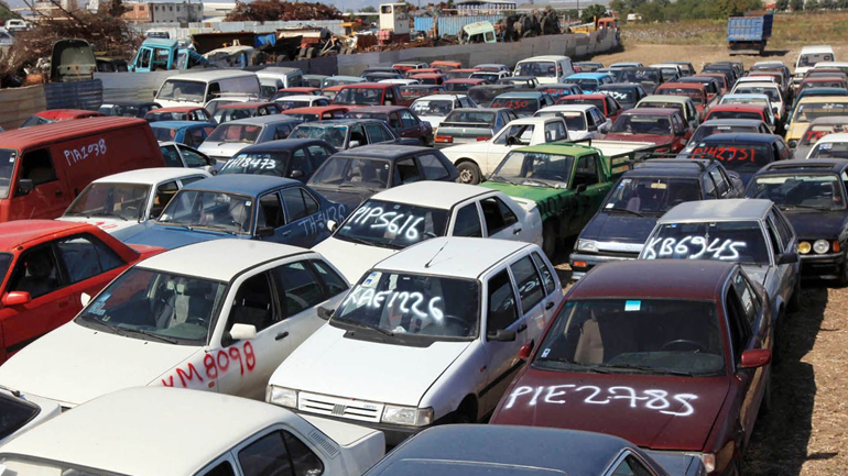 Αλαλούμ με την απόσυρση των Ι.Χ.