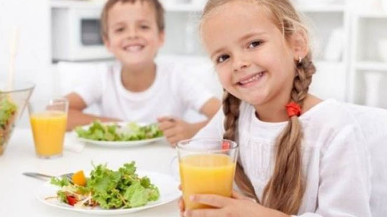 Διαβάστε αναλυτικά το ρόλο των βιταμινών στην ανάπτυξη του παιδιού σας