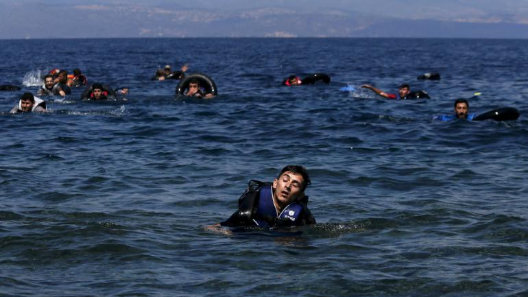Νέο ναυάγιο με δεκάδες νεκρούς στα τουρκικά παράλια Νέο ναυάγιο με δεκάδες νεκρούς στα τουρκικά παράλια