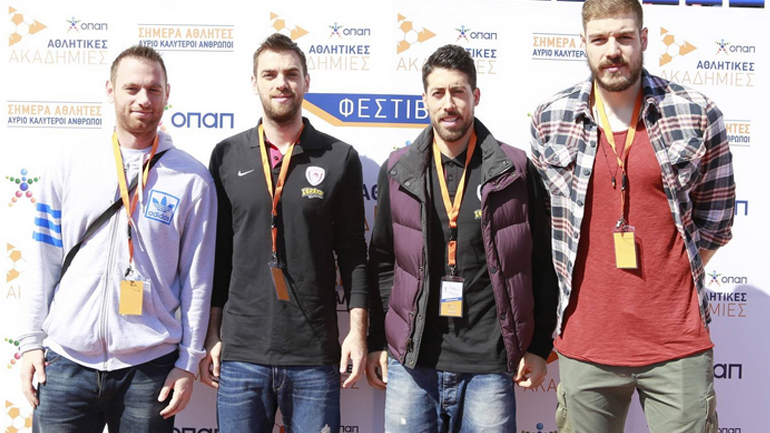 Α. Μάντζαρης, Β. Μάντζαρης, Γ. Αθηναίου, Ζ. Σαρικόπουλος