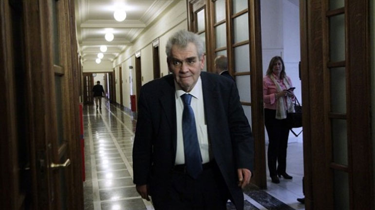 Επιστολή Παπαγγελόπουλου στον πρόεδρο της Βουλής Επιστολή Παπαγγελόπουλου στον πρόεδρο της Βουλής