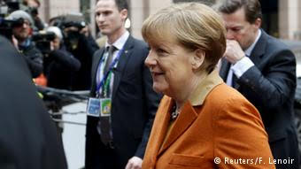 Η Γερμανίδα καγκελάριος προσερχόμενη στην έκτακτη σύνοδο