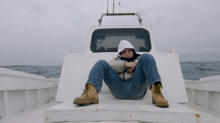 Ένα dvd με το βραβευμένο ντοκιμαντέρ «Φωτιά στη θάλασσα» δώρισε ο Ρέντσι στους ηγέτες της ΕΕ