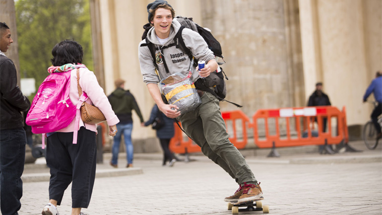 “React” και “The Dream Team” προετοιμάζονται για την πολυαναμενόμενη πρόκληση με το βλέμμα στο Παρίσι!
