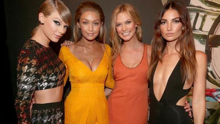 Ημέρα της γυναίκας και βόλτα με τις φίλες σας: Tips ομορφιάς για να λάμπετε!