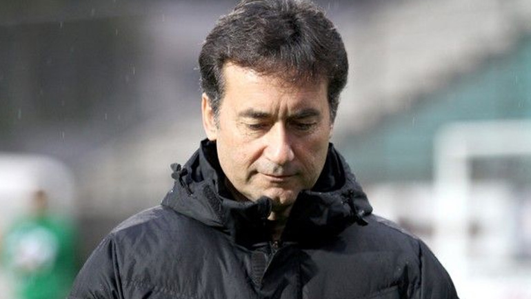 Χωρίς τρεις ο Πανθρακικός