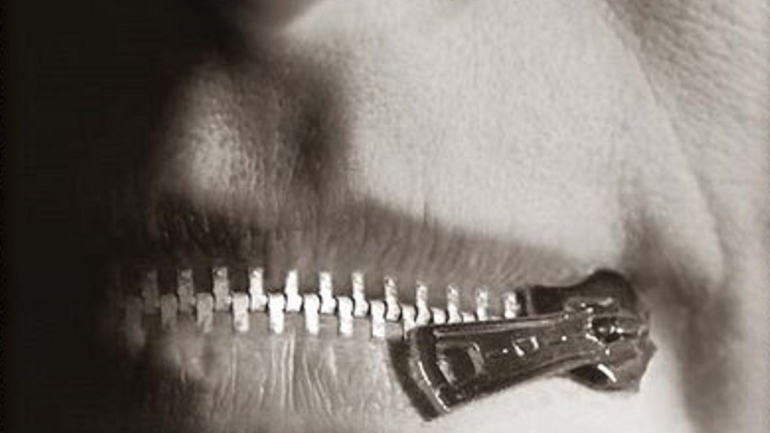 Αυξάνεται η απειλή κατά της ελευθερίας του λόγου