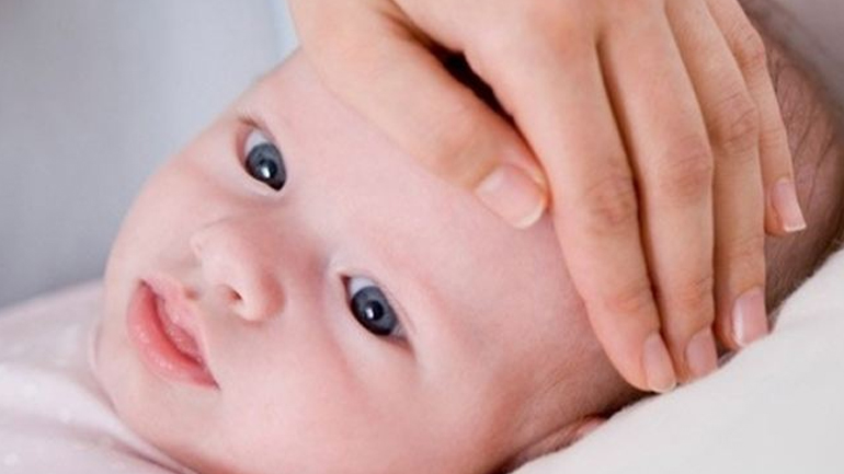 Συμβουλές για την πρώτη φορά που το μωρό σας έχει πυρετό