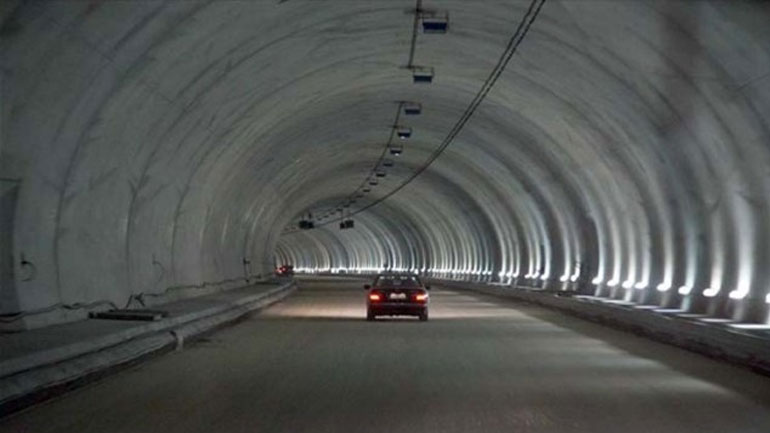 Επανεκκίνηση εργασιών στις σήραγγες των Τεμπών