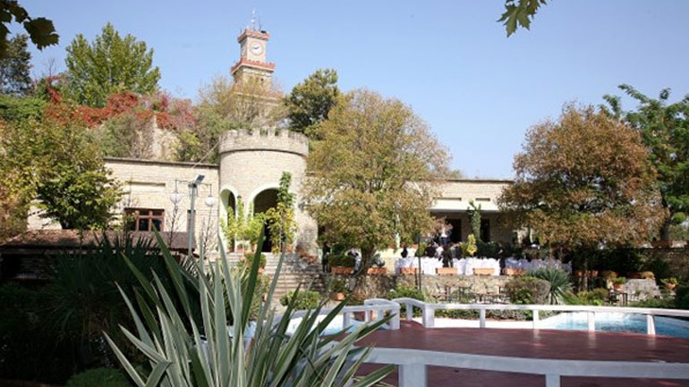 Στο φρούριο Τρικάλων θα φιλοξενηθούν 200 πρόσφυγες