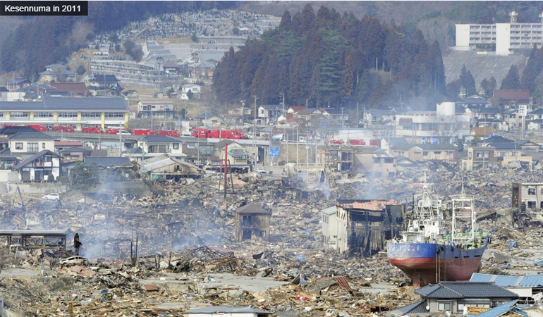 Πυρκαγιές αναφέρθηκαν στο Τόκιο και στις πληγείσες περιοχές, κυρίως στην πόλη Κεσενούμα όπου φωτιές μήκους αρκετών χιλιομέτρων μαίνονταν σε μεγάλα τμήματα της πόλης. Εικόνες που μεταδόθηκαν από το NHK και είχαν ληφθεί από στρατιωτικό αεροσκάφος απεικονίζουν σπίτια και άλλα κτήρια να καίγονται στην πόλη.