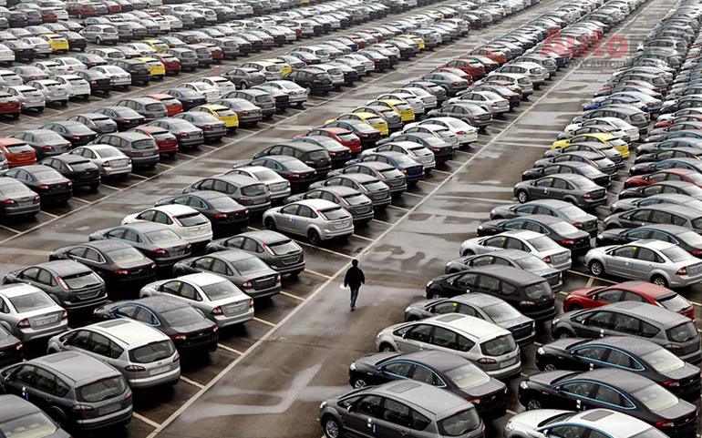 Το αυτοκίνητο δεν είναι είδος πολυτέλειας αλλά πρώτης ανάγκης. Από αυτό βγάζει το 'ψωμί' του πολύς κόσμος αλλά κάποιοι ακόμα έχουν την εντύπωση πως είναι προνόμιο των πλουσίων και κάποιοι κονομάνε...