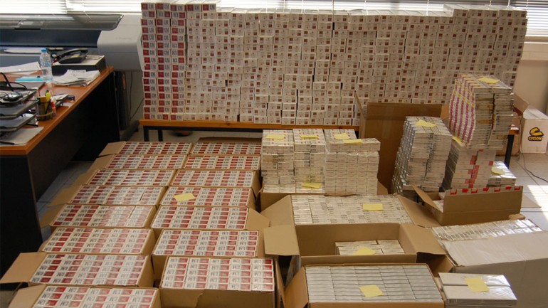 Κυκλοφορούσε με λαθραία τσιγάρα