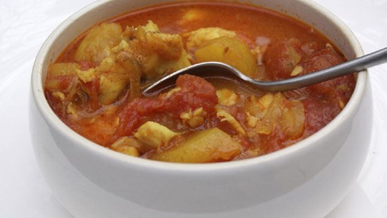 Μπουγιαμπέσα, με μπακαλιαράκια εποχής