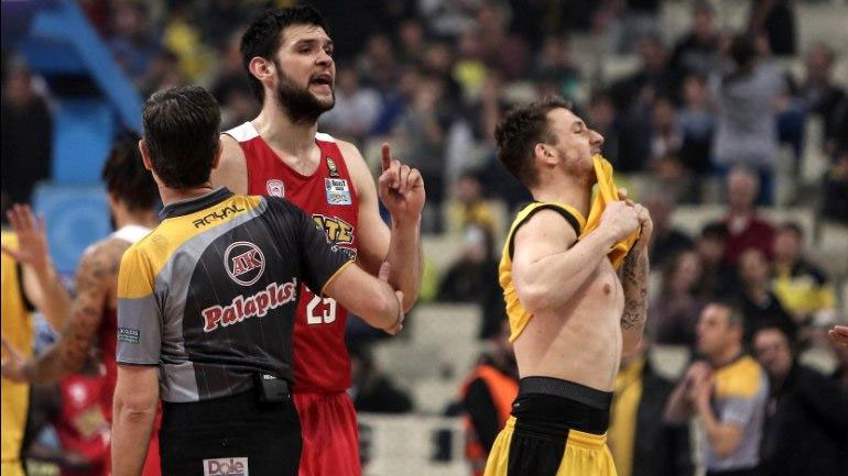 ΑΕΚ: «Απολογήθηκε» ο Παπαντωνίου για τις χαμένες βολές με τον Ολυμπιακό