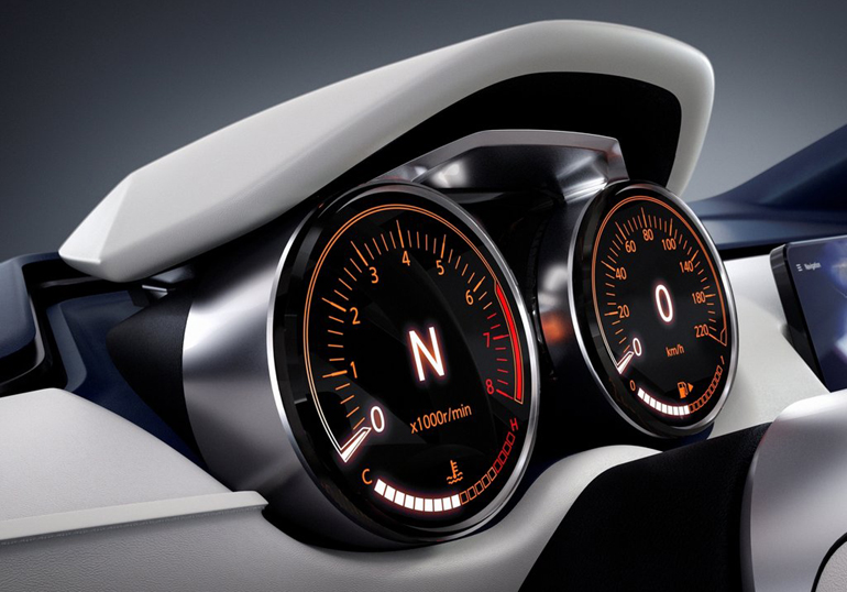 Ο πίνακας οργάνων είναι πολύ κοντά στο μοντέλο παραγωγής...