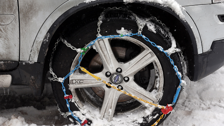 Παγετός και χιόνια σε δρόμους της Κεντρικής Μακεδονίας