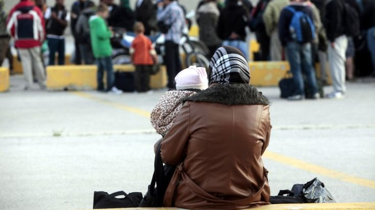 Περίπου 4.000 πρόσφυγες στο λιμάνι του Πειραιά