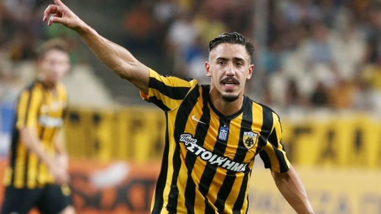 «Δένει» Σιμόες η ΑΕΚ