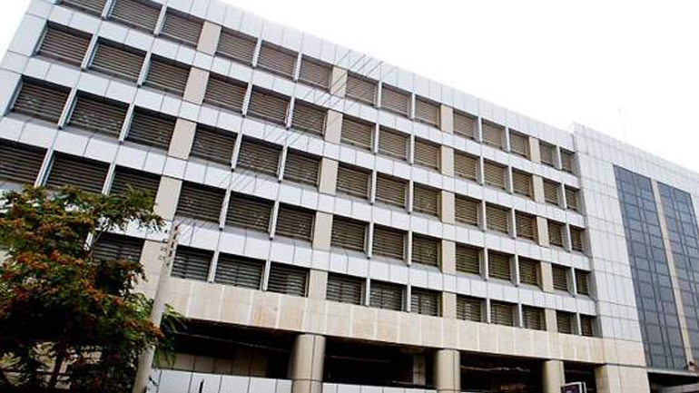 Αντιδρούν οι εφοριακοί Αττικής για τη μετεγκατάσταση στο κτήριο Κεράνης