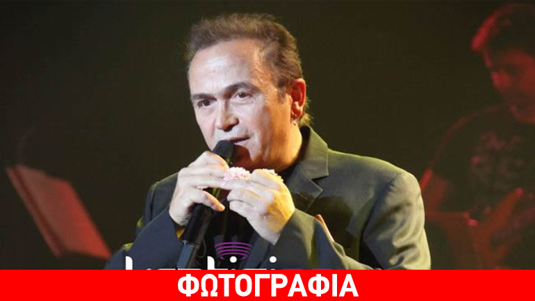 Στο Frangelico οι Σταμάτης Γονίδης, Σάκης Αρσενίου, Ελένη Χατζίδου