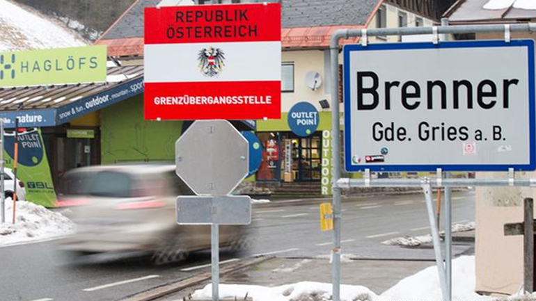 Αυστρία: Δεν υπάρχει λόγος να φύγουν οι πρόσφυγες από την Ελλάδα​